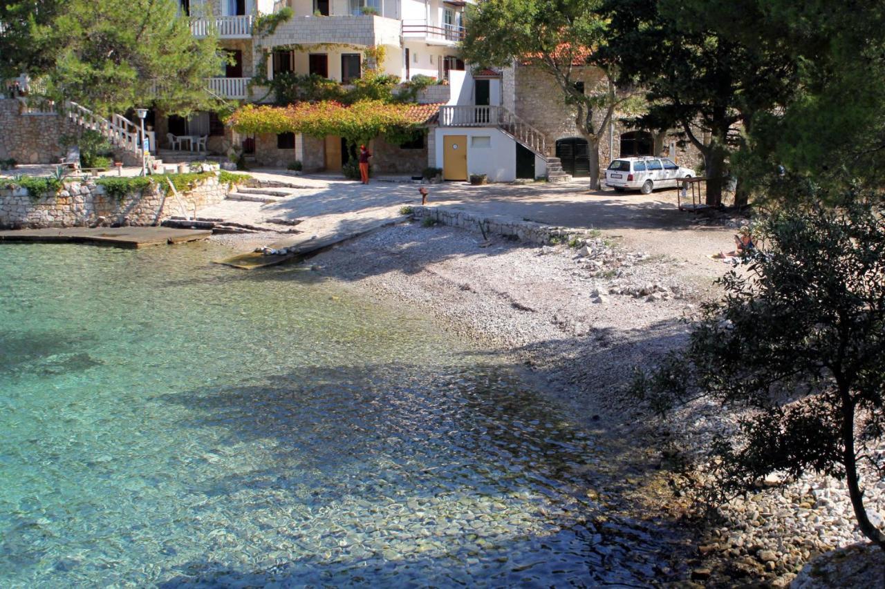 Apartments By The Sea Cove Zastupac, Hvar - 8761 ฮวาร์ ภายนอก รูปภาพ