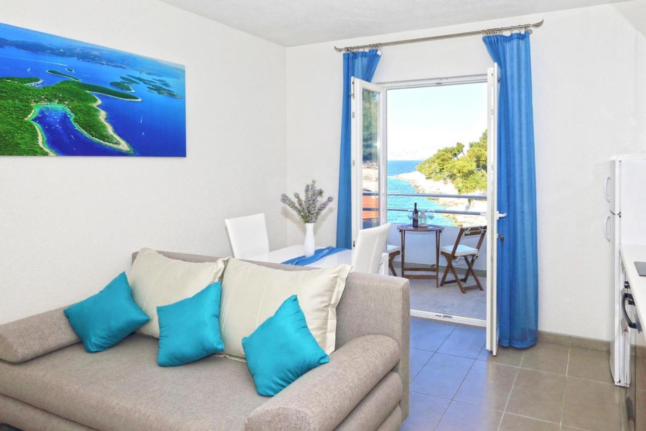 Apartments By The Sea Cove Zastupac, Hvar - 8761 ฮวาร์ ภายนอก รูปภาพ