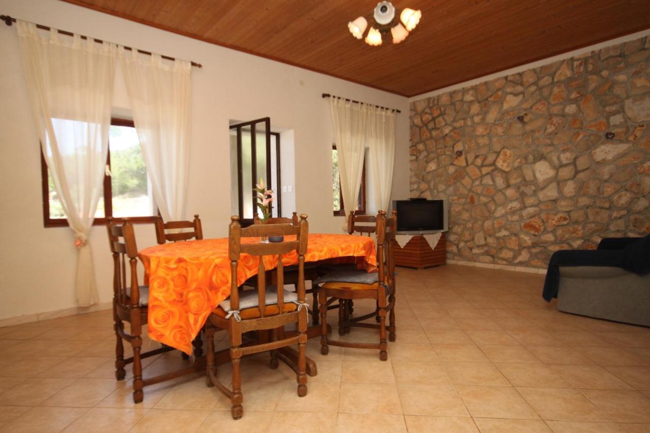 Apartments By The Sea Cove Zastupac, Hvar - 8761 ฮวาร์ ภายนอก รูปภาพ