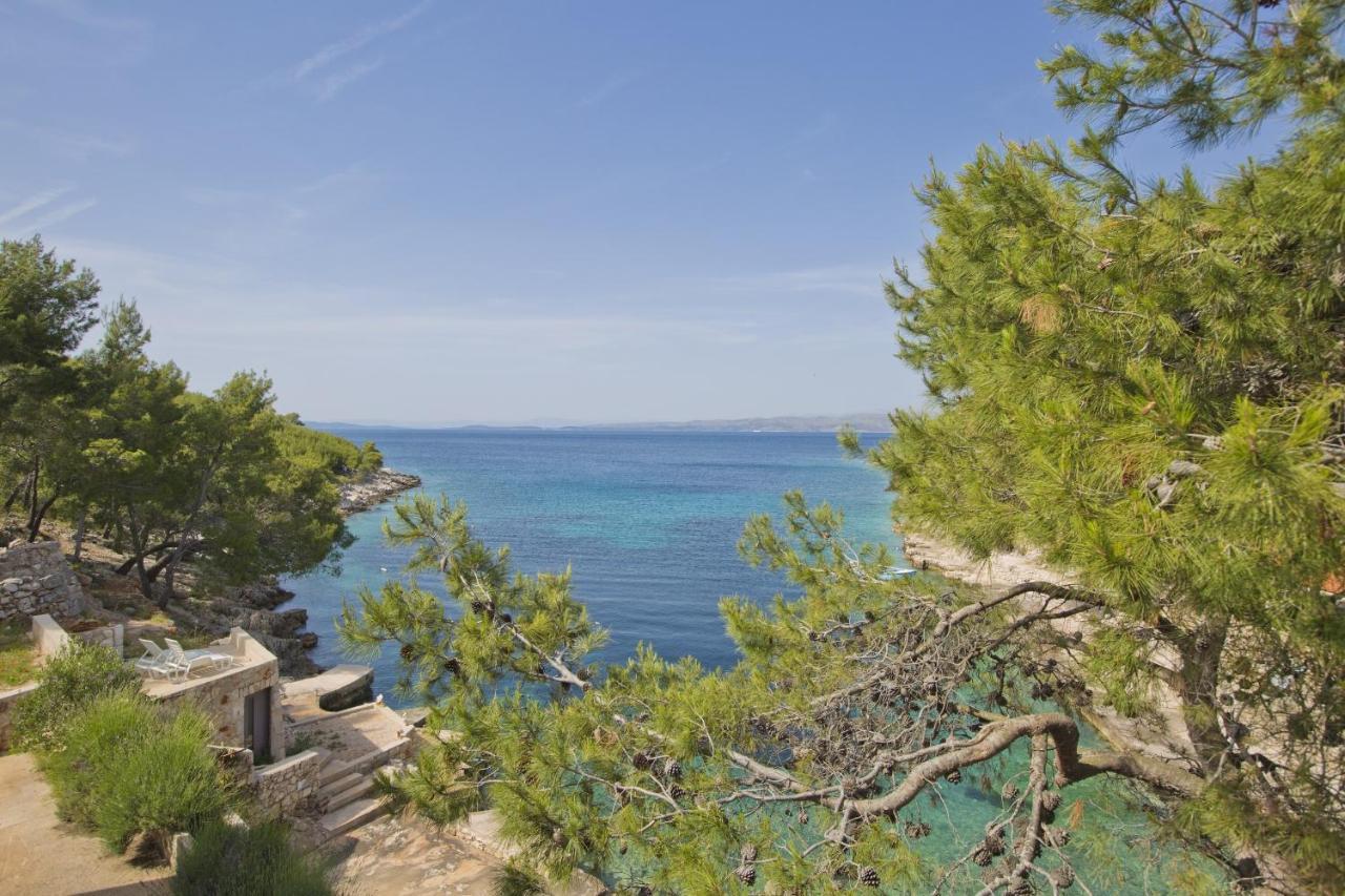Apartments By The Sea Cove Zastupac, Hvar - 8761 ฮวาร์ ภายนอก รูปภาพ
