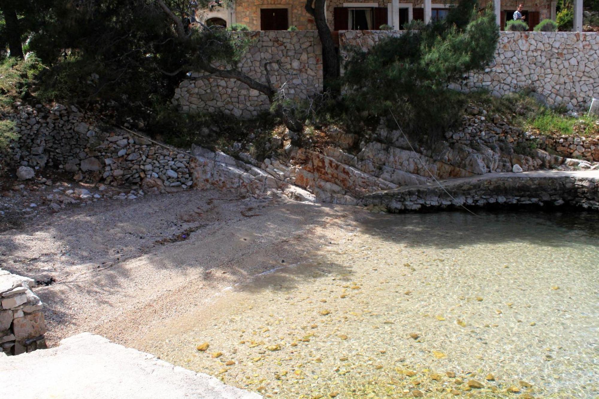 Apartments By The Sea Cove Zastupac, Hvar - 8761 ฮวาร์ ภายนอก รูปภาพ